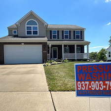 Amazing-Job-Roof-Cleaning-in-Fairborn-OH 0